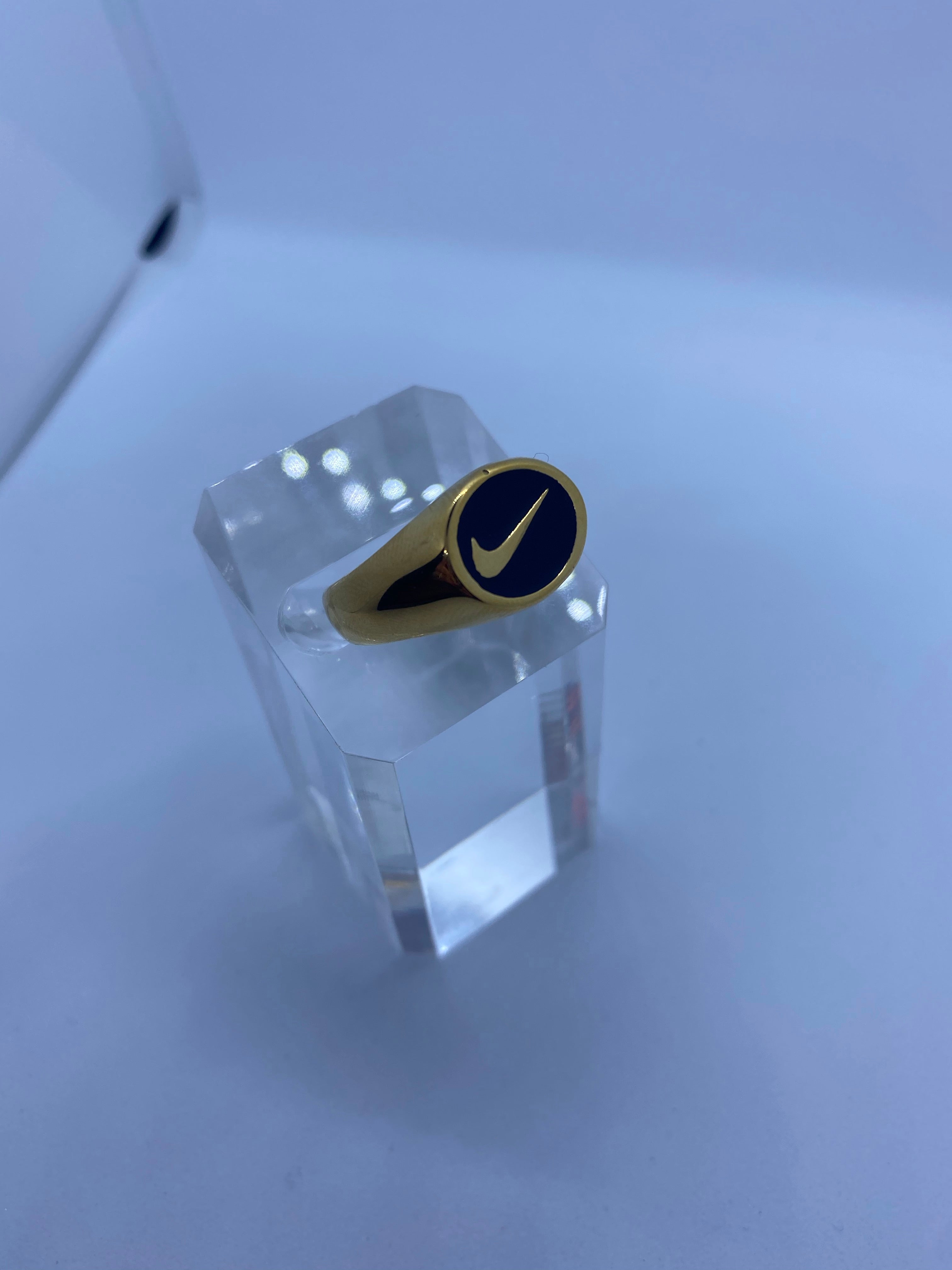 Signet tick ring’s (silver & gold)